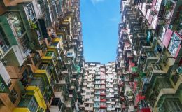 Monster Building - Khám phá “mê cung” đô thị của xứ Cảng